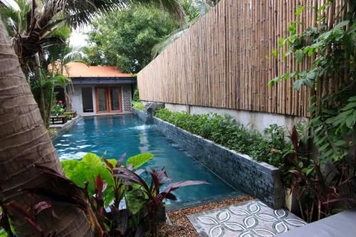 Sarina Hotel & villa1