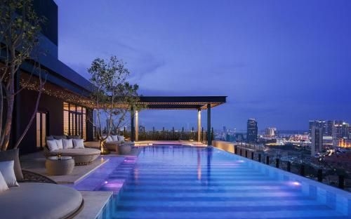 Somerset Norodom Phnom Penh0