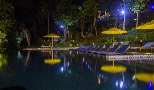 Pearl Resort0