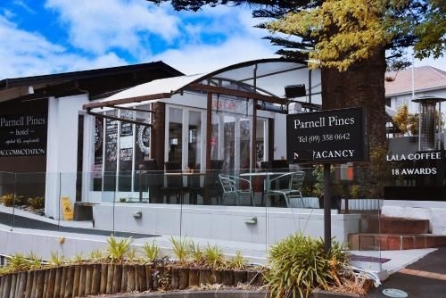 Parnell Pines Hotel1