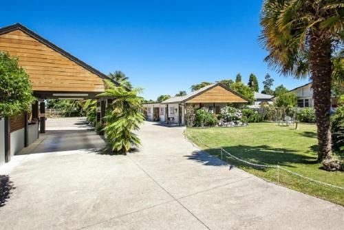 Amber Court Motel0