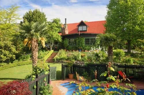 Retiro Park Lodge0
