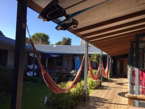 Raglan Backpackers0