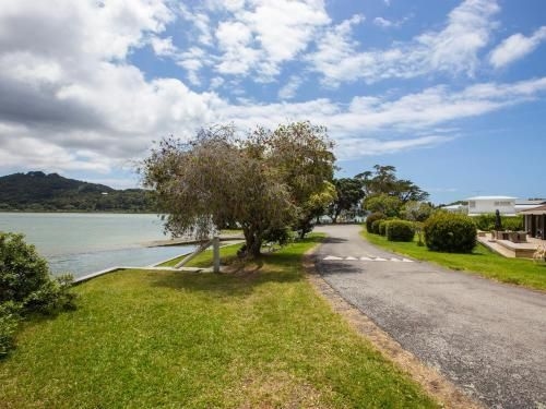 On Point - Point Wells Holiday Home1