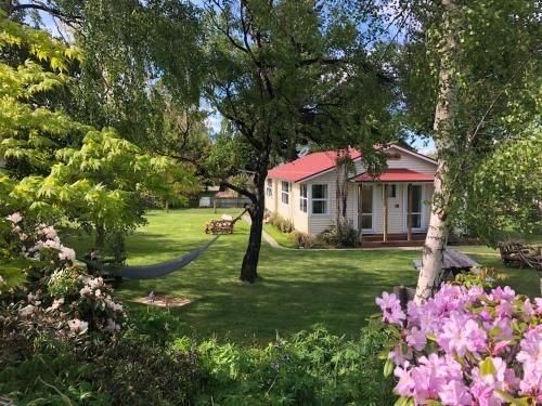 Tailor Made Tekapo Accommodation - Hostel0