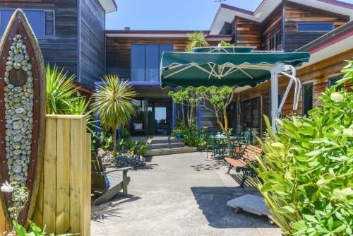 Absolute Beachfront B&B4