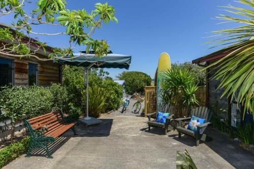 Absolute Beachfront B&B3