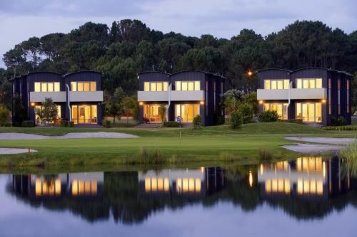 Matarangi Resort0