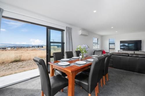 Puna Rise and Shine - Wharewaka Holiday Home0