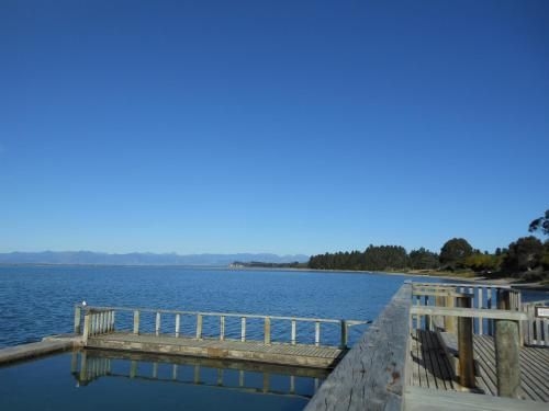 Beachfront Studio4