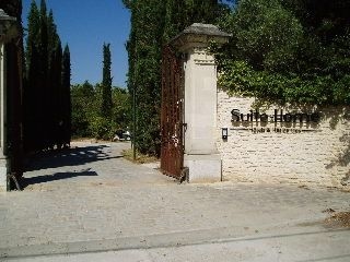 Suite Home Bouc Bel Air1