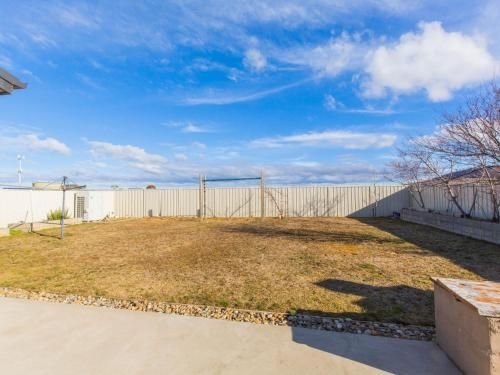 26 Twynam Street4