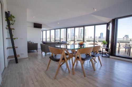 Flinders Luxury Penthouse0