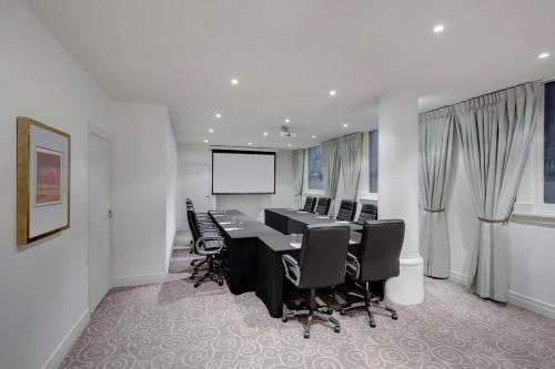 Rendezvous Hotel Melbourne3