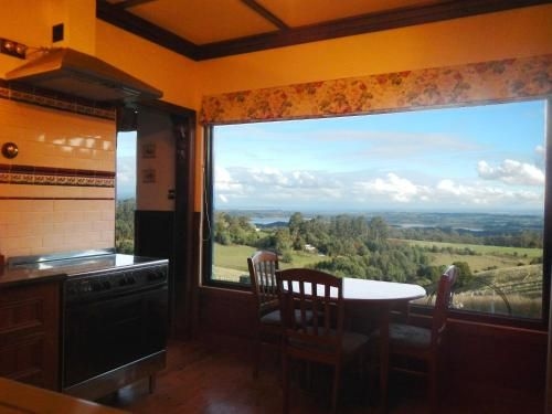 A Cottage with a View at Tudor Ridge0