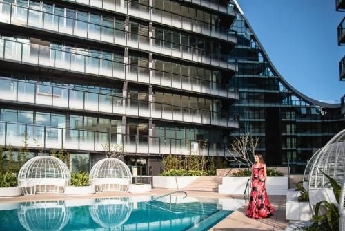 SKYE Suites Green Square4