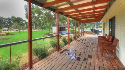 Yarrawonga Riverlands Tourist Park1