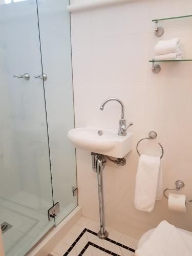 The Hughenden Boutique Hotel3