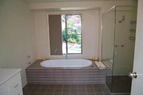 Banyula, 103 Neville Morton Drive3