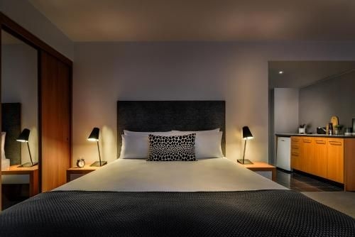 Punthill Apartment Hotel Little Bourke3