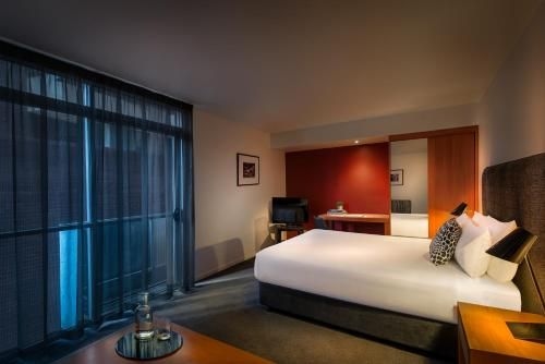 Punthill Apartment Hotel Little Bourke2
