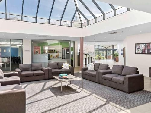 ibis Styles Canberra Eagle Hawk2