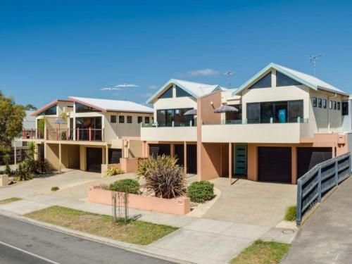 Fischer Torquay by Gold Star Stays0