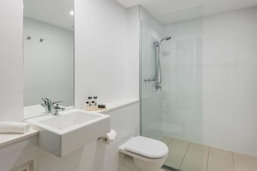 โอ๊คส์ เนลสัน เบย์ ลัวร์ สวีท (Oaks Nelson Bay Lure Suites)2