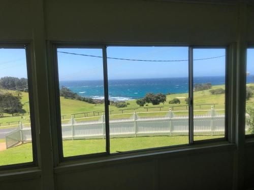12 Bluewater Drive3