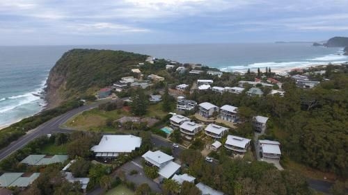 Boom 6 Boomerang Beach1