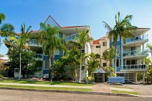Mainsail 10 17 Owen Street0
