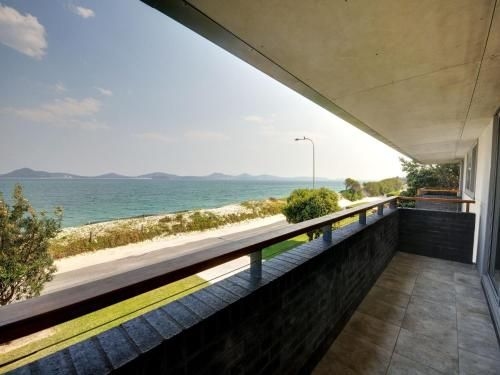 Architectural Design on the Beach4