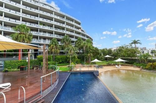 Resort style 2 bdrm in Homebush with bay views -57 BEN (Homebush Bay Self-Contained Modern Two-Bedroom Apartments (BEN))3