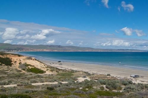 Sun & Surf Aldinga Beach Apartment4