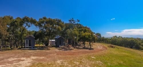 Big Tiny Seven Hills Tiny House, Tallarook0