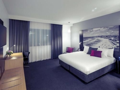Mercure Newcastle Airport2