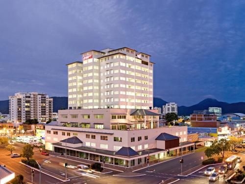 Cairns Central Plaza Apartment Hotel1