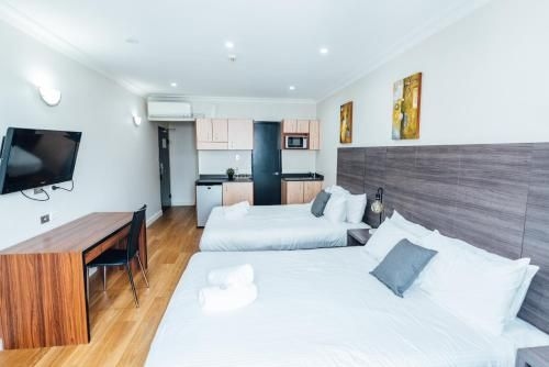 UNO Hotel Sydney3