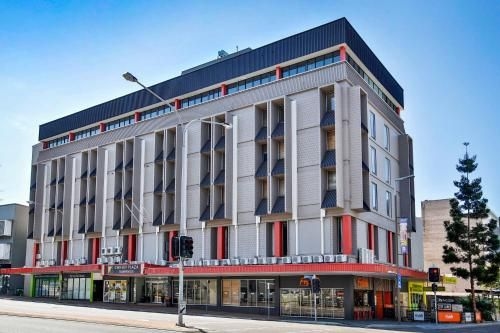 Madison Plaza Townsville0