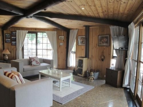 Off Mountain Accommodation Merrijig3