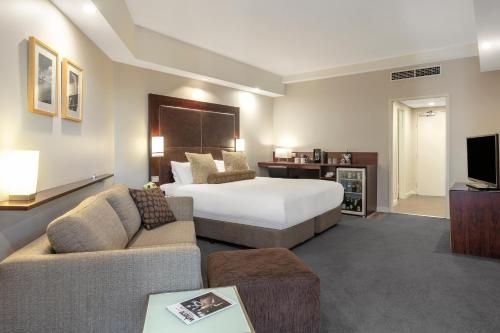 Amora Hotel Riverwalk1