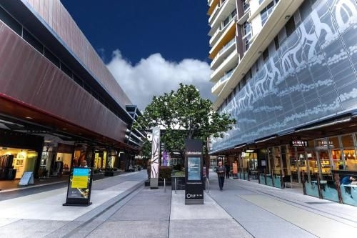 Incredible River View 2Beds with parking@Brisbane (Incredible River View 2Beds with parking At Brisbane)3