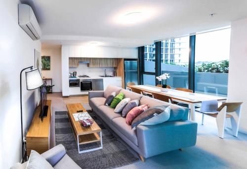 Incredible River View 2Beds with parking@Brisbane (Incredible River View 2Beds with parking At Brisbane)1