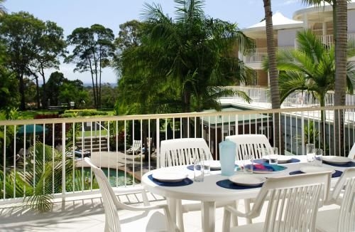 Macquarie Lodge Noosa Heads2