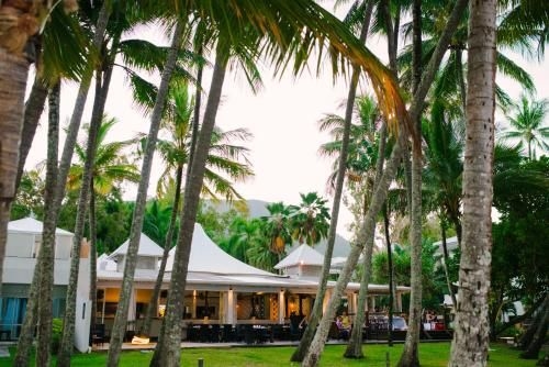 Beachfront Apt. In Alamanda Beachfront Resort 173