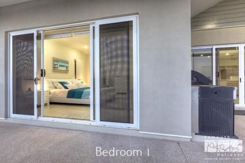 11 Kestrel Place - PRIVATE JETTY3