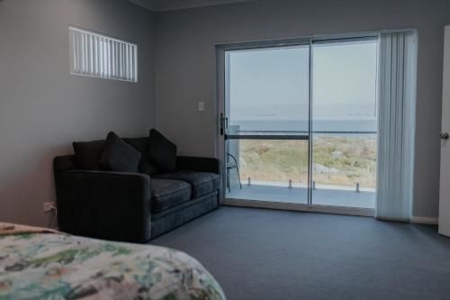 Beach House at SeaScapes4