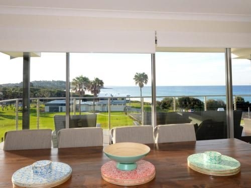 12 Cliff Road4