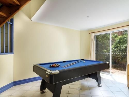 2/184 Kularoo Drive4