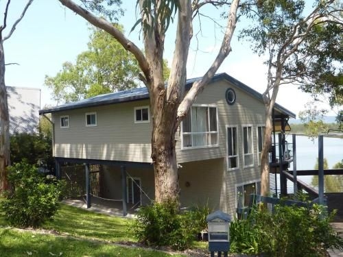 Green Point Lakehouse2